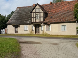 Mehrfamilienhaus zum kernsanieren