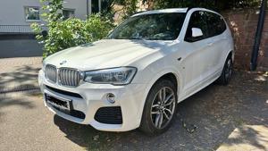 BMW  X3 xDrive 30 d Automatik in Vollausstattung mit AHK, Standheizung, Panoramadach, Volleder usw.