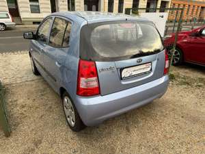 Kia Picanto 1.1 LX 2-Hand 8-fach bereift Klima USB Bild 2