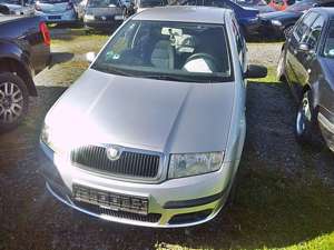 Skoda Fabia Extra 1.4 Limo /met+ABS/+eFH+Klima/EU 4/TÜV neu
