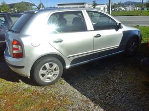 Skoda Fabia Extra 1.4 Limo /met+ABS/+eFH+Klima/EU 4/TÜV neu Bild 4