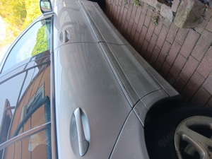 Auto Mercedes 