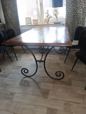 Tisch Holz mit Schmiede Eisen Gestell in super Zustand  Bild 2