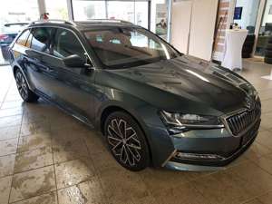 Skoda Superb Combi TSI/iV DSG LK AHK Navi Standhzg. ACC LED