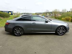 Mercedes-Benz E 220 D Coupe Avantgarde[Panorama/Kamera] Bild 5