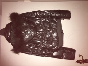 Grüne Daunen-oder Skijacke zu verkaufen