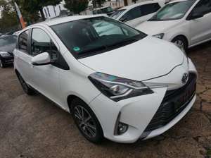 Toyota Yaris Hybrid Y20 Club