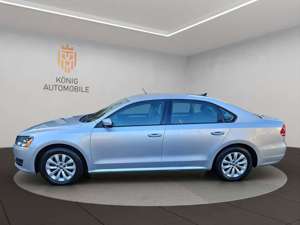 Volkswagen Passat Wolfsburg Edition / LEDER/AUT./AHK Bild 2