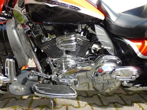 Harley Davidson Ultra Classic CVO Bild 10