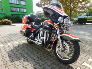 Harley Davidson Ultra Classic CVO Bild 5