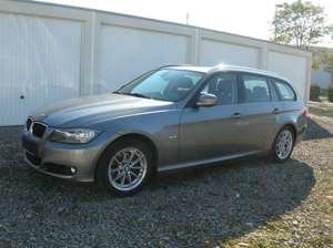 BMW 318 318i - Navi - Pano - AHK - Klima