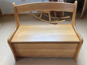 Kinder Holzbank