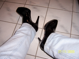 Welche Sie Er Divers mag Stiefel Overknees Highheels? Bild 1