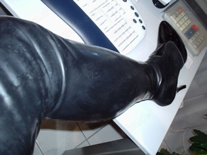 Welche Sie Er Divers mag Stiefel Overknees Highheels? Bild 8