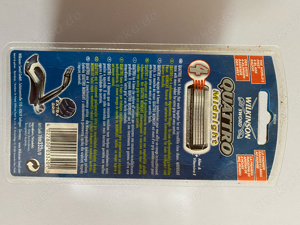 Wilkinson Quattro midknight razor for men Bild 3