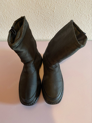 Ungetragene Winterstiefel Grösse 42 von Vogue  Bild 4