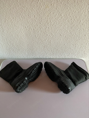 Ungetragene Winterstiefel Grösse 42 von Vogue  Bild 3