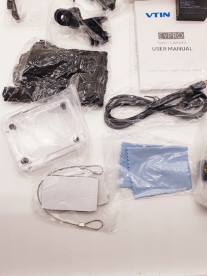 Wifi WLAN Action Cam Kamera 1080P 12MP FullHD mit viel Zubehör und 2 AkkusNeu Bild 5 Wifi WLAN Action Cam Kamera 1080P 12MP FullHD mit viel Zubehör und 2 AkkusNeu Bild 5