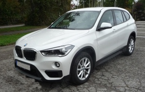 BMW  X1 sDrive18i  Automatik Advantage  LED (F48)