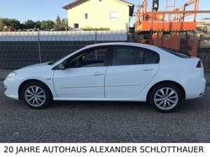Renault Laguna III 2,0 dCi  Limo; BOSE Edition Bild 4