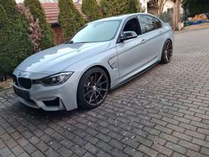 BMW 335 BMW F30 mit M3-Look Paket