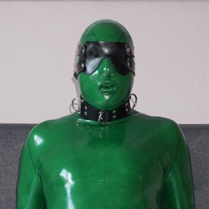 Gummigimp sucht Rubberbro