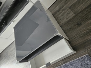Couchtisch mit Glasplatte Bild 4