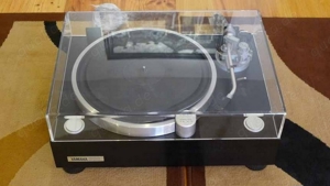 Yamaha GT-2000 Turntable Direct Drive The Best 100V 5060hz