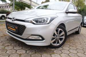 Hyundai i20 -1.2(84PS)KLIMAAUT.NAVI.KAMERA.1HAND.GARANTIE