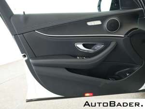 Mercedes-Benz E 300 E 300 d 4M T AMG SD AHK Night ParkSpgl RFK TotWi Bild 5