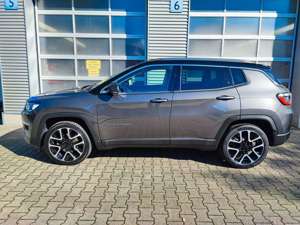 Jeep Compass Limited GSE 150PS DCT FWD Bild 3