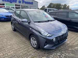 Hyundai i10 Select Neuwertiger Zustand
