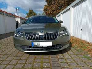 Skoda Superb Superb Combi 1.8 TSI DSG Style