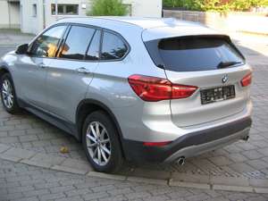 BMW X1 xDrive 18 d Advantage/H-U-D/GUTE AUSSTATTUNG Bild 3
