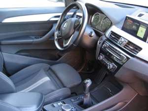 BMW X1 xDrive 18 d Advantage/H-U-D/GUTE AUSSTATTUNG Bild 5