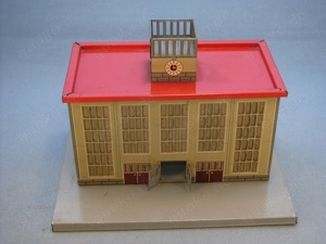 Distler Blechbahnhof 50er Jahre Spur 0 und HO
