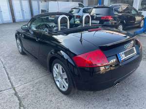 Audi TT 1.8 T Cabrio Aut. Xenon Leder Scheckh. lückenl. Bild 4