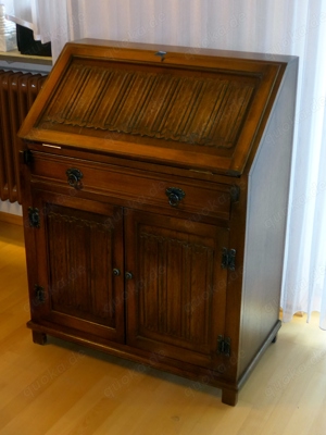 Sekretär aus englischer Manufaktur 'Wood Bros'