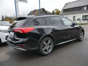 Ford Focus Active Turnier 2,0l 150PS iACC LED Bild 5