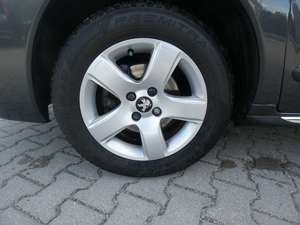 Peugeot 3008 Express Klima Alu. Panoramadach Radio HU AU Neu Bild 3