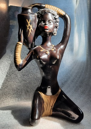 Statuette Figur Afrikanerin Keramik 23 cm Orginal  50 60er