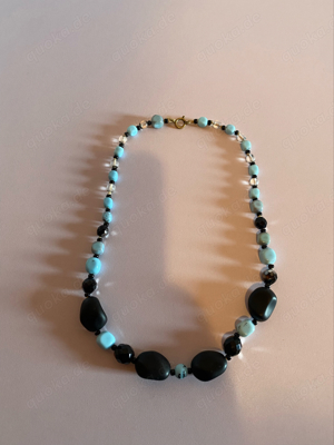 Bunte Modekette mit Steinen  Bild 3