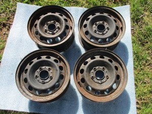 Satz Stahlfelgen 6,5Jx15 ET42 BMW 3er E36 E46 Z3