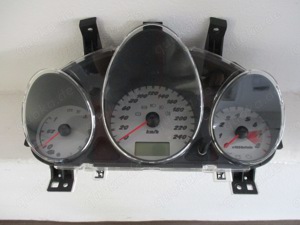 Kombiinstrument Mitsubishi Colt Z30 CZC CZT 1.5T 8100A599