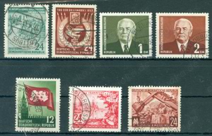 DDR gestempelt Nr. 319, 342-43, 346, 355, 360, 380 genau wie auf dem Bild zu sehen.