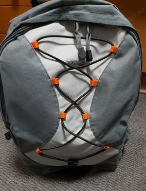 Rucksack Axiome by Delsey.