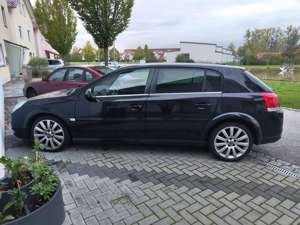 Opel Signum 3.0 V6 CDTI Sport