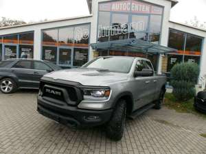 Dodge RAM 1500 Rebel Hemi 5,7 4x4 Teilleder"Apple CarPlay
