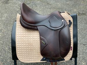 Amerigo Pinerolo Classic Dressage Dressursattel 17,5 Zoll braun