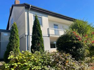 Freist. 1-Fam. Haus mit Garage und Garten in Ernstweiler